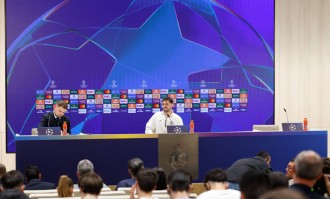 欧冠关键战：弗洛伦蒂诺与索里亚诺会晤，解析皇马与曼城的战术博弈