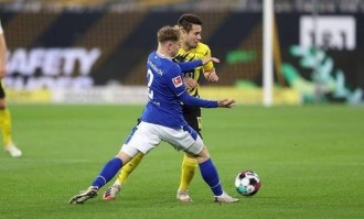 法甲保级战欧塞尔对梅斯，两队同处降级区，欧塞尔防守差，梅斯防守崩，比赛决定保级主动权。